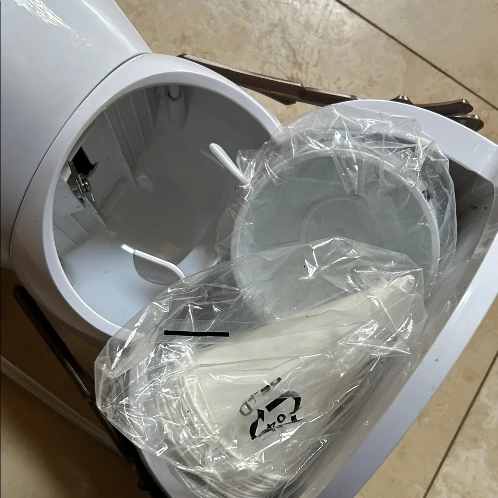 Disney Olaf Frozen Snow Cone Maker